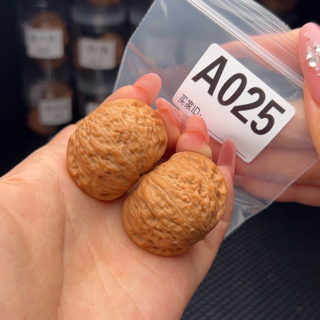 文玩核桃吊坠铁锤40全品