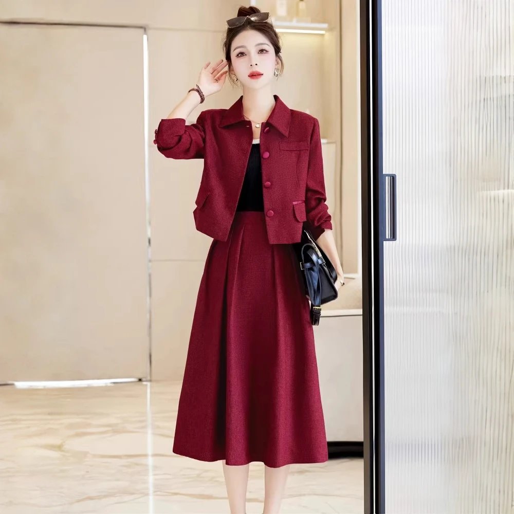 红色翻领套装连衣裙女2025秋冬新款时尚气质高级感显瘦两件套裙子