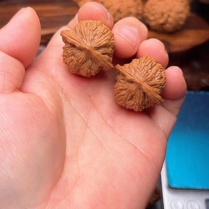 桃核把件核桃四座楼30（镶嵌）