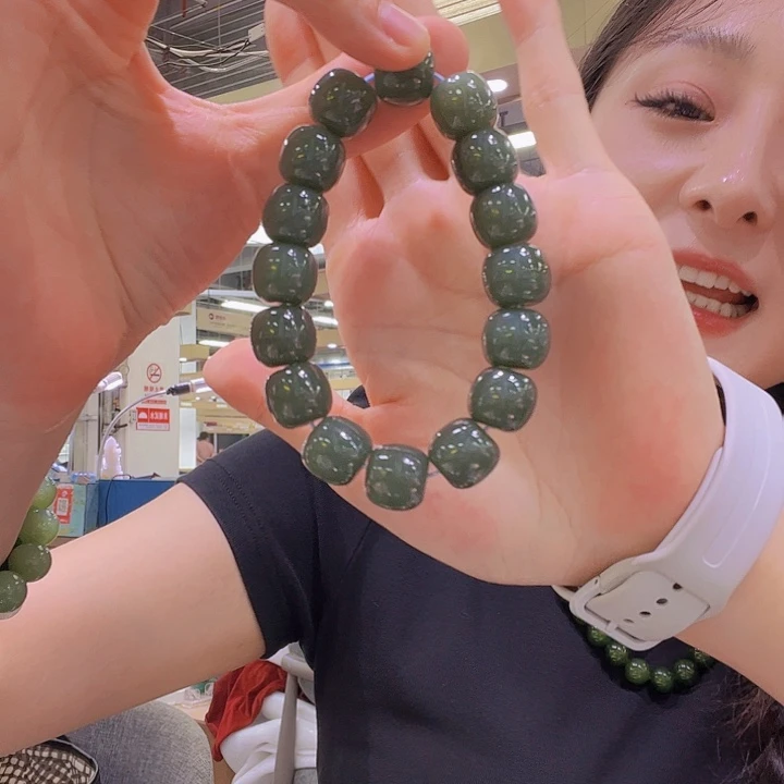 手链未镶嵌和田玉