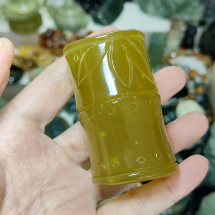 未镶嵌岫玉手把件款式