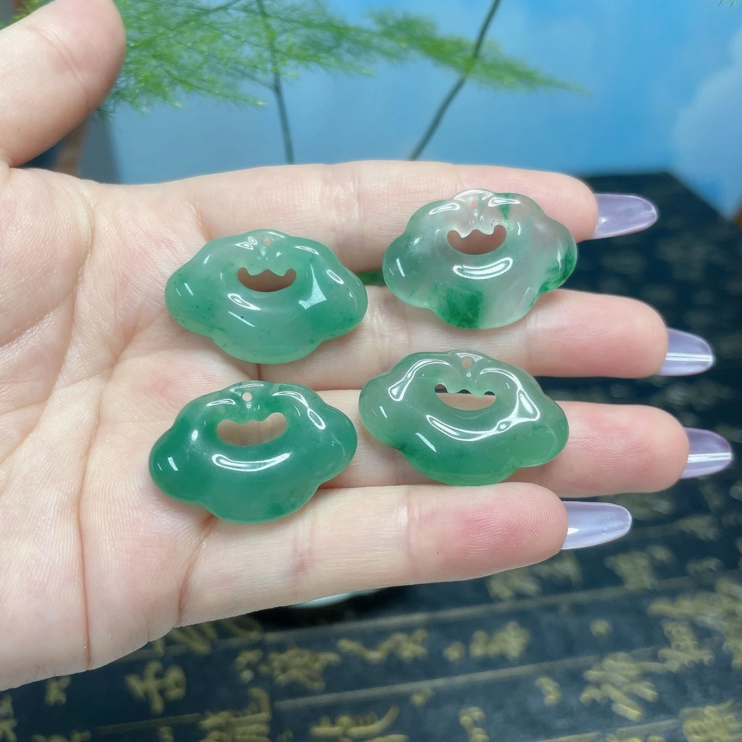 爆款纯天然A货非洲翠绿色平安如意锁精美吊坠-多样化发一件