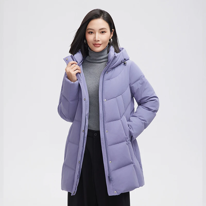 暖频道女士修身中长羽绒服冬季新款加厚保暖连帽款鸭绒外套828202