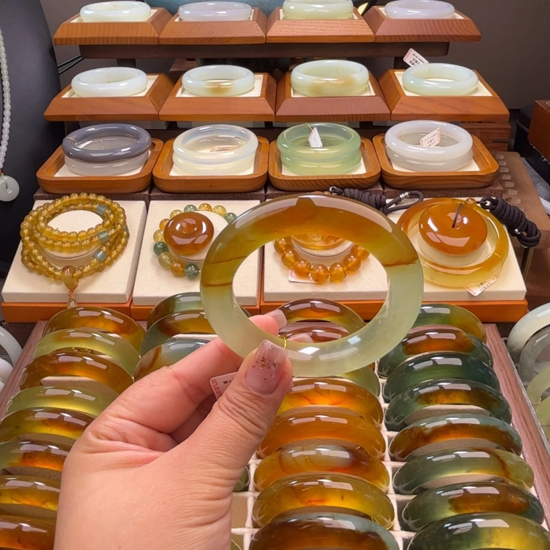 蛇纹石玉未镶嵌55-56