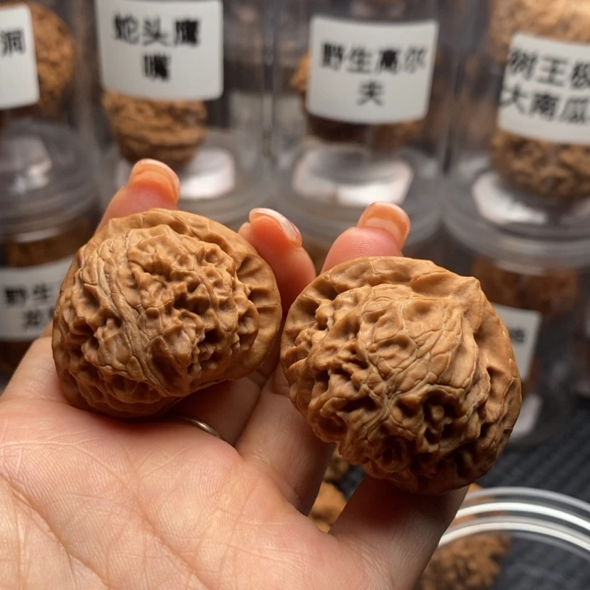 【闪购商品】文玩核桃吊坠宫灯37➕