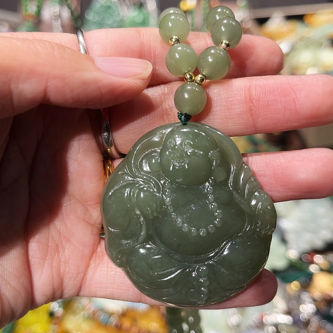 颈饰未镶嵌和田玉