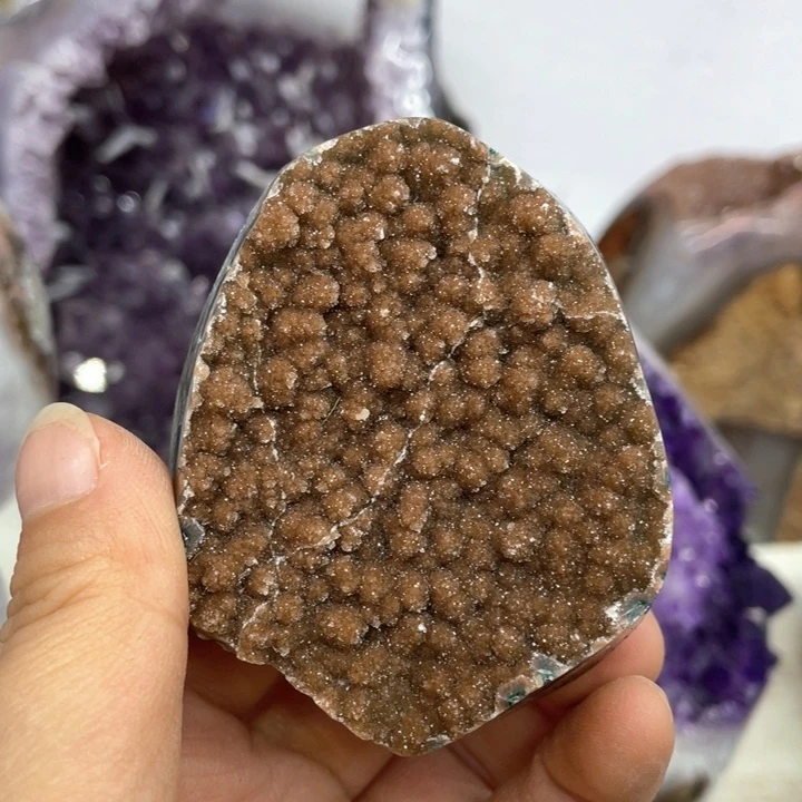 水晶摆件未镶嵌捡漏