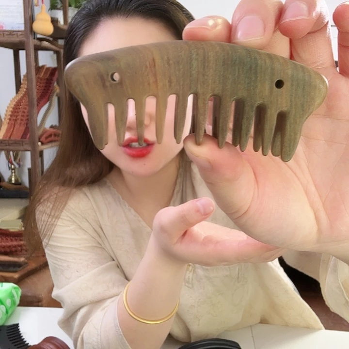 绿檀木双排小梳子二等品