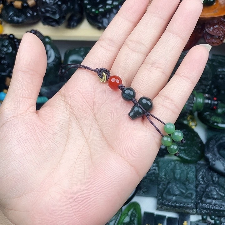 清***花未镶嵌蛇纹石玉手串泰山玉手机链