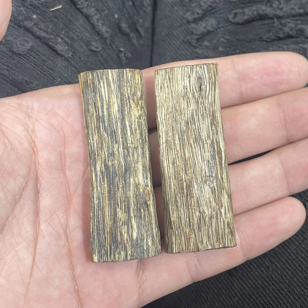 【佳哥严选】 J32105-沉香牌子吊坠（多样性发其一）-43*16mm左右+