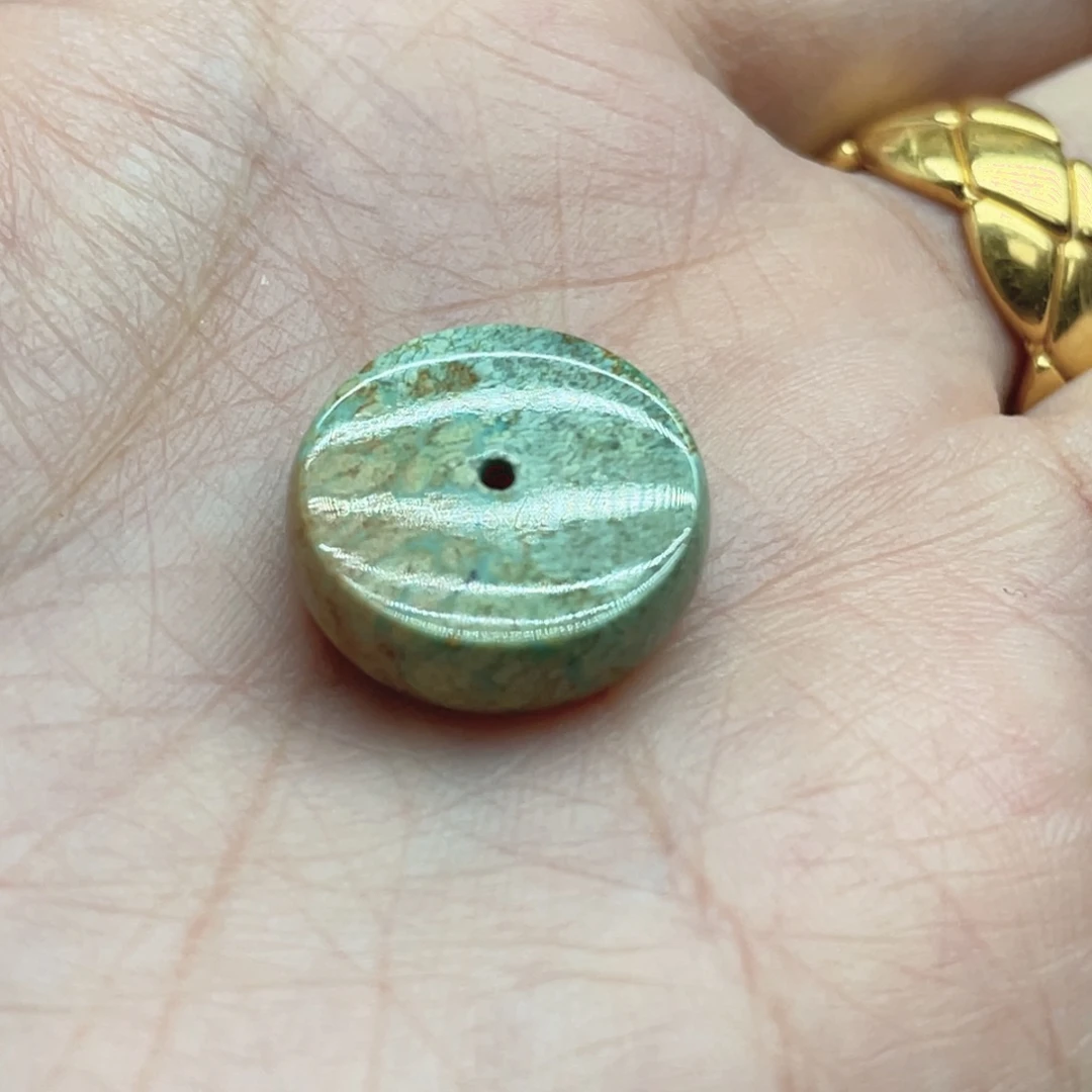 南红玛瑙未镶嵌珠宝奇石