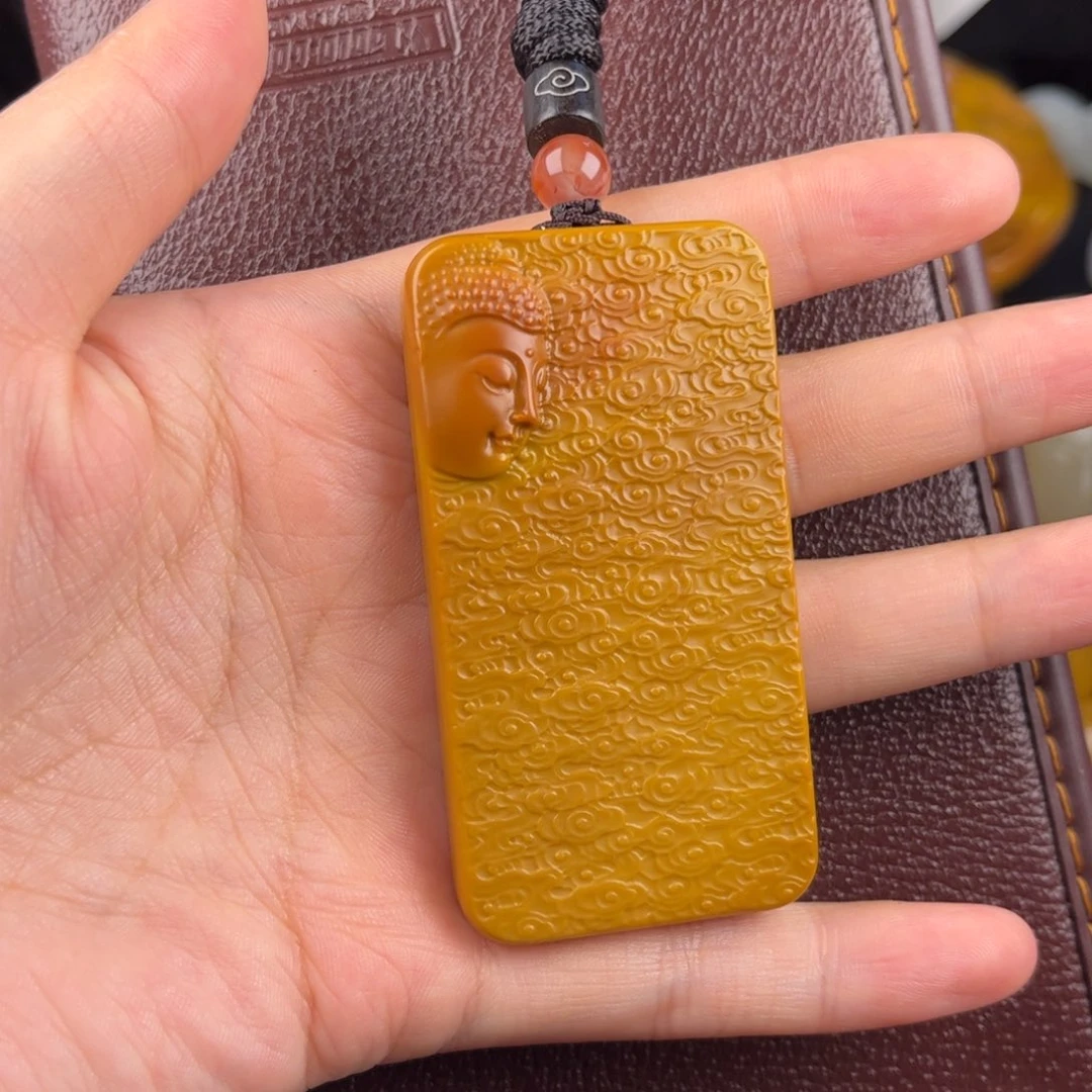 石英质玉吊坠未镶嵌他*