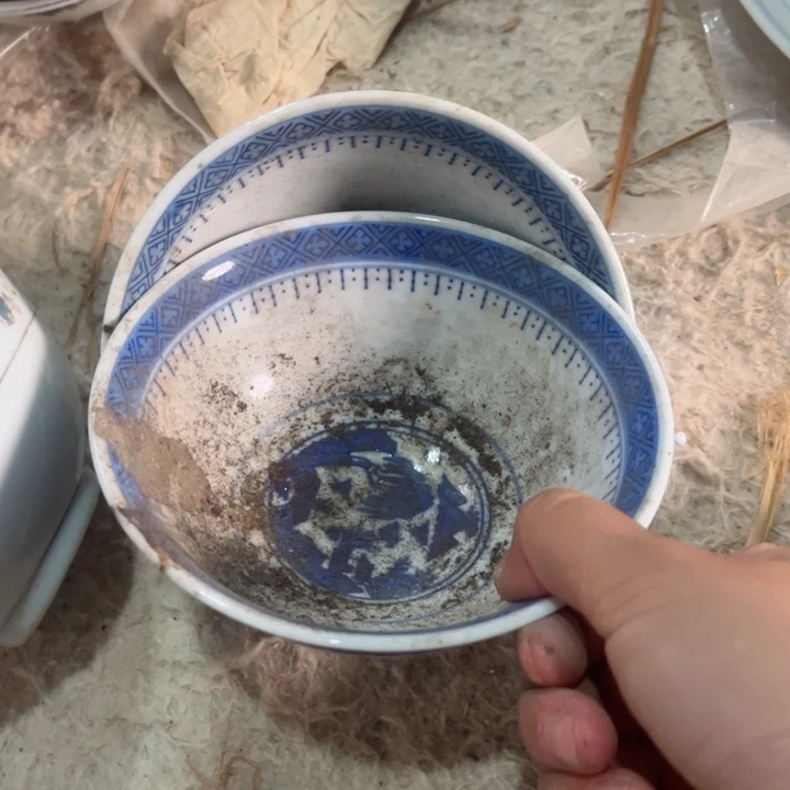 瓷片山*景德镇陶瓷两个