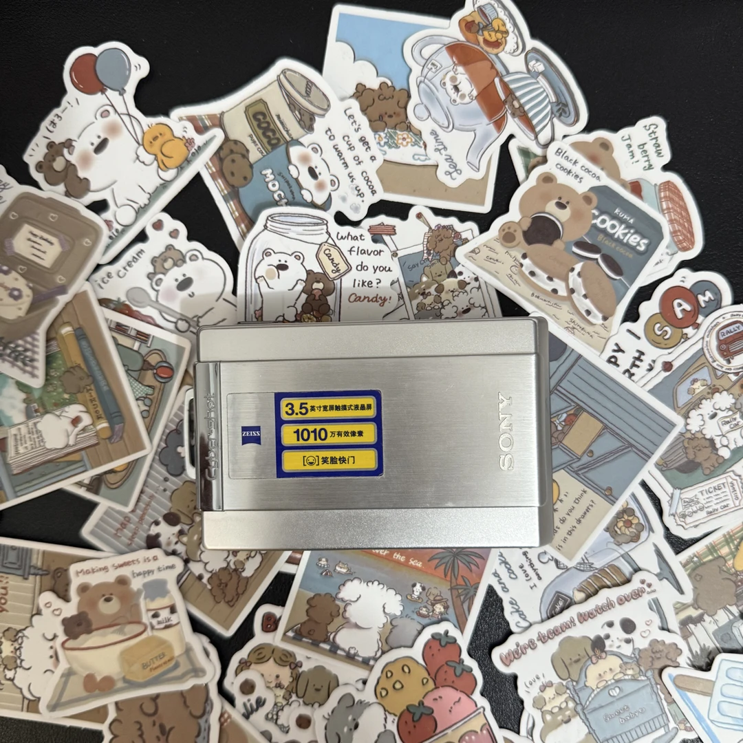 9新 Sony/索尼 t300。1010万像素人像柔焦油画感，屏幕有膜