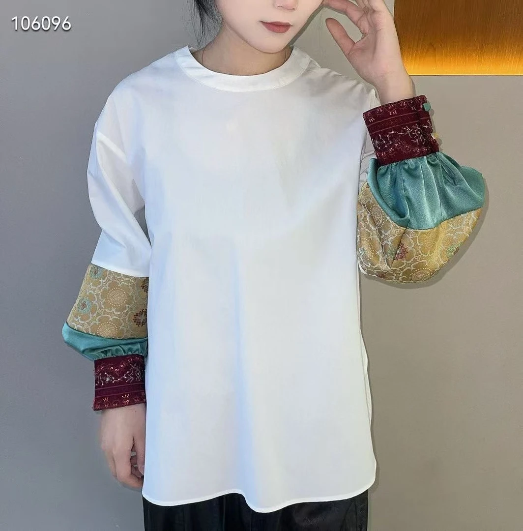 WANTHAT/凡黛卡白色木耳花边领绣花衬衫女抗皱棉衬衫上衣女MS763