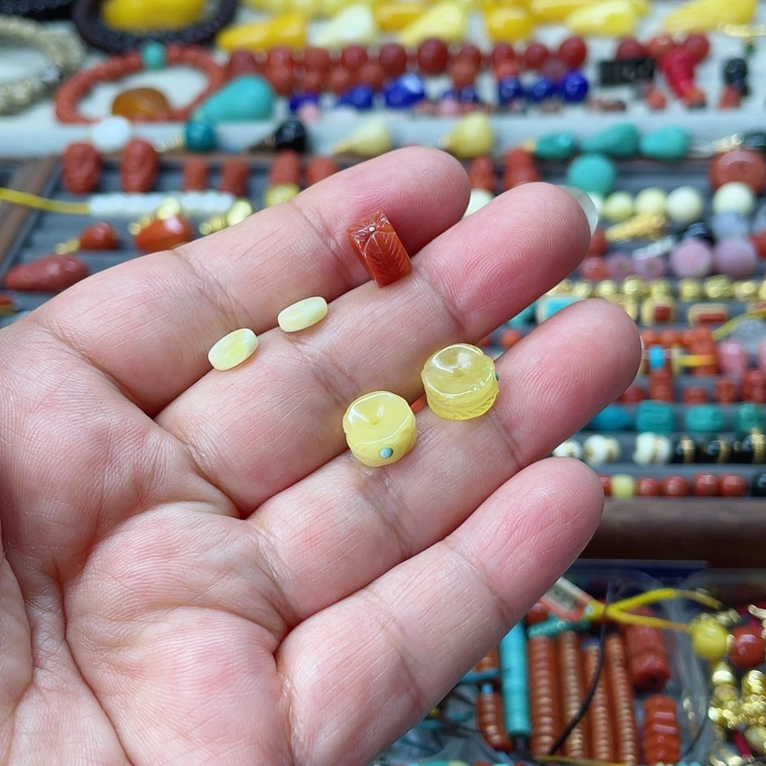 南红玛瑙未镶嵌珠宝奇石青*