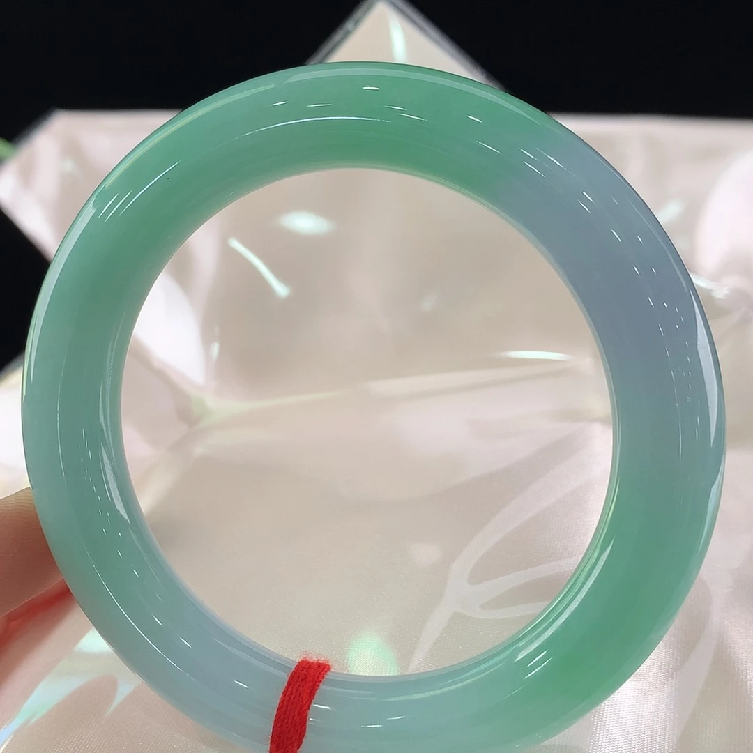 翡翠未镶嵌手镯1260