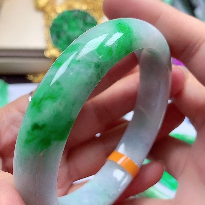 未镶嵌手镯翡翠翡翠