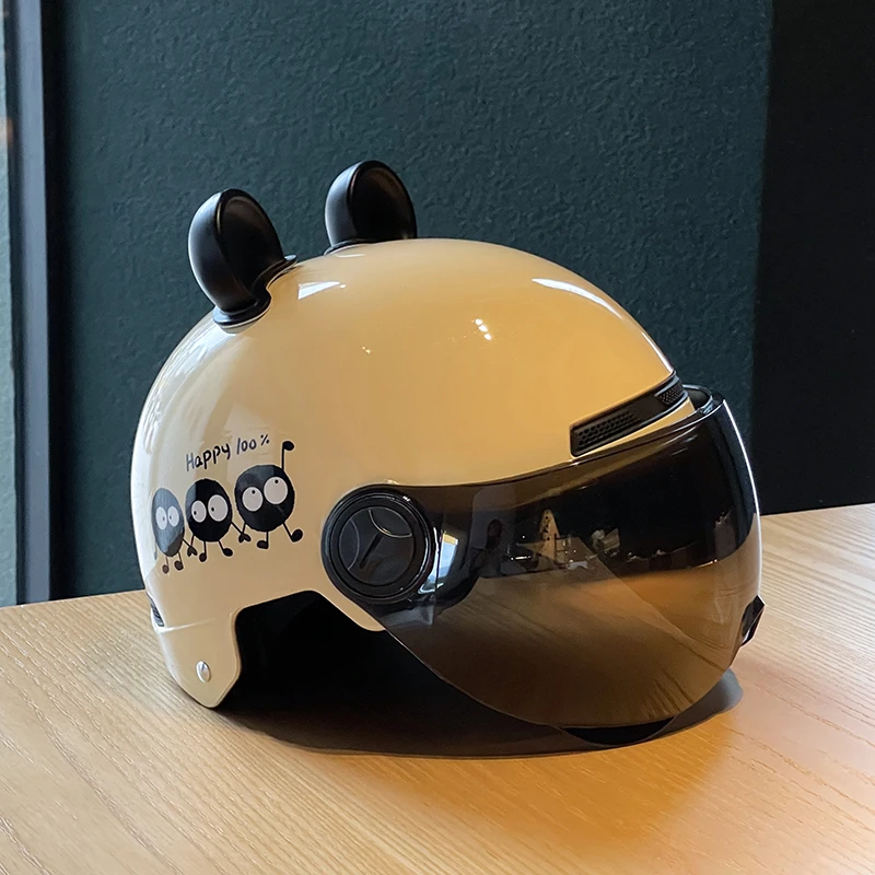 3C认证头盔男女四季通用轻便透气骑行安全帽男女款半盔新款