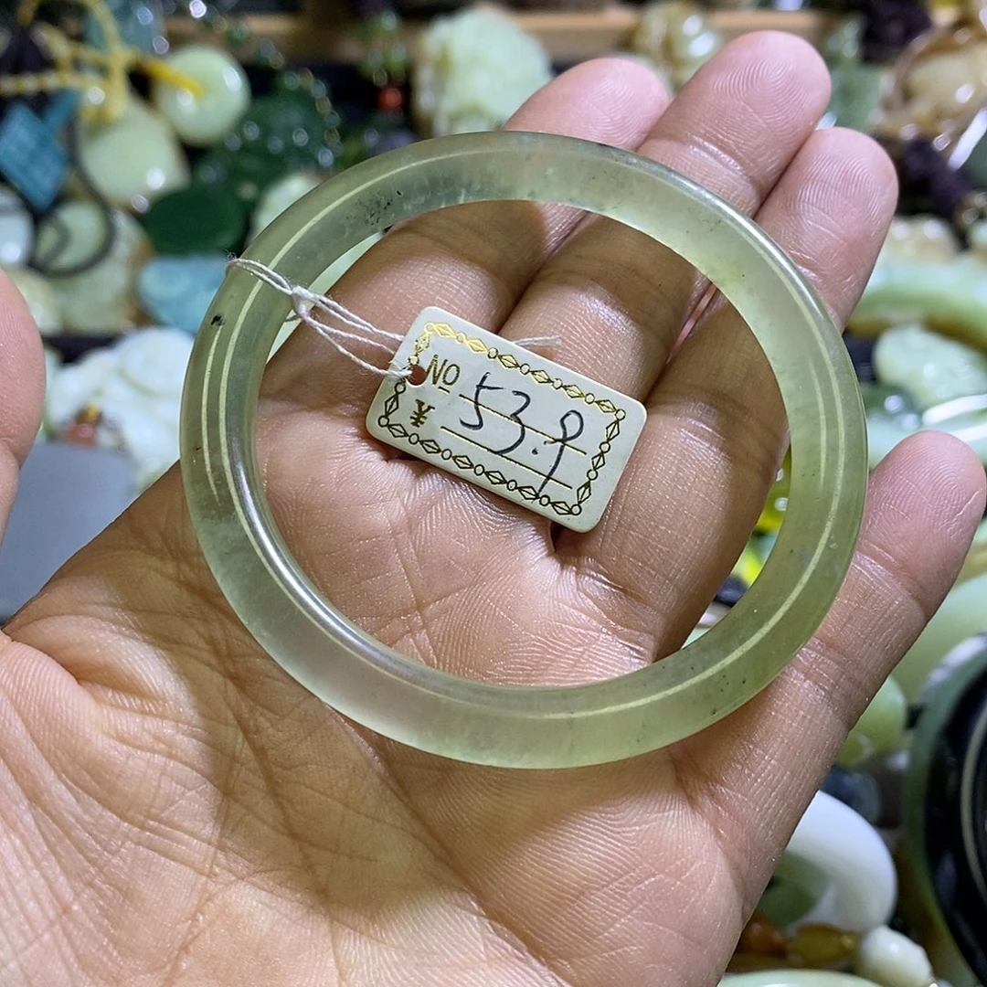 岫玉未镶嵌手镯53-54口径