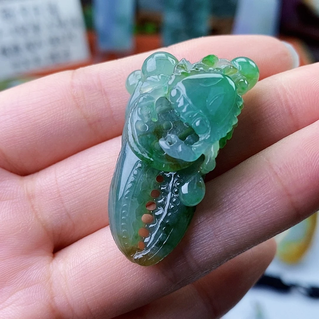 颈饰未镶嵌翡翠翡翠