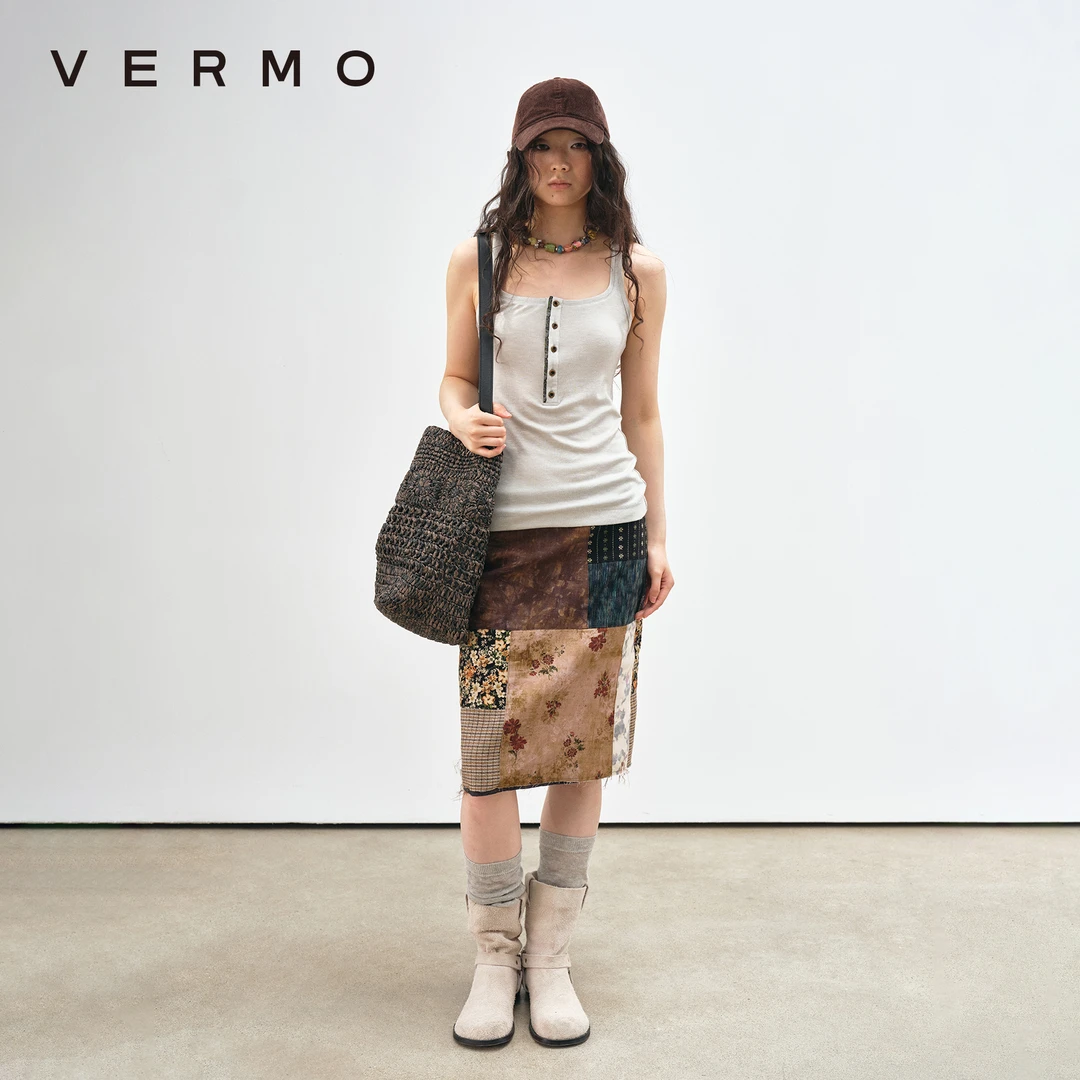 VERMO 天丝羊毛腰果花和果实扣 修饰副乳弹力修身吊带背心9696