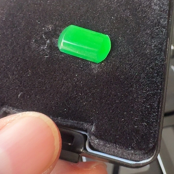 翡翠裸石天然翡翠A货满色裸石马鞍