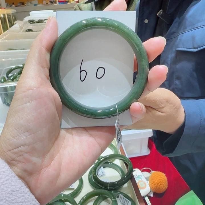 和田玉未镶嵌手镯218