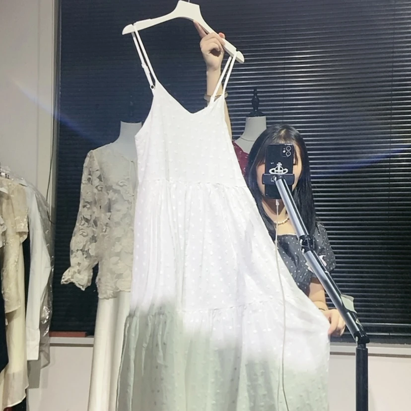 【闪购商品】白吊带裙