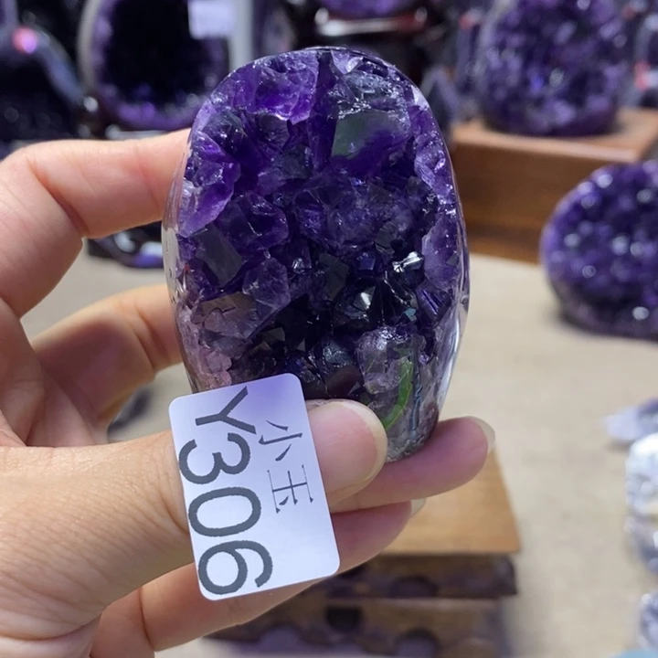 未镶嵌水晶大型摆件（非配饰）摆件