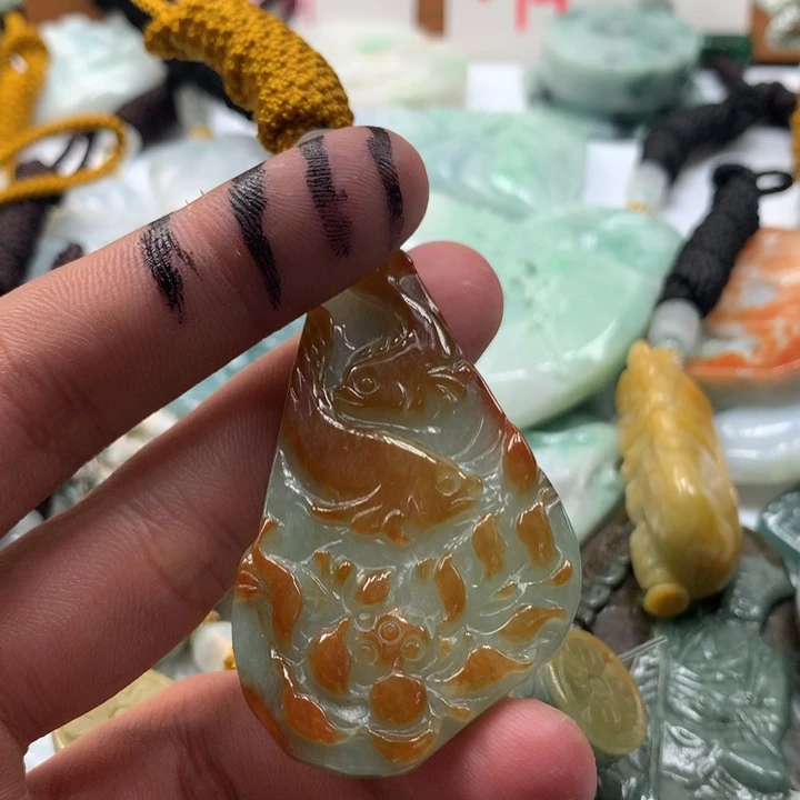 颈饰未镶嵌翡翠保真天然a货翡翠