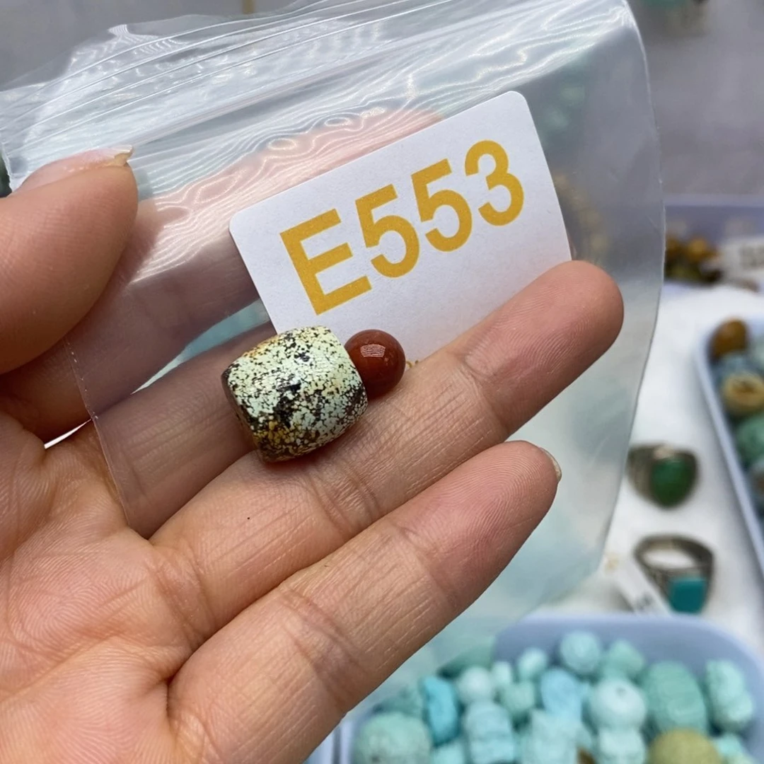 未镶嵌南红玛瑙珠宝奇石