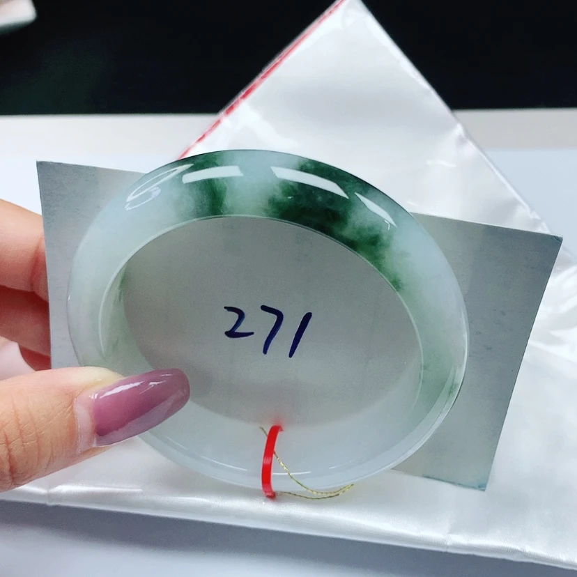 【闪购商品】翡翠手镯未镶嵌 正圈56