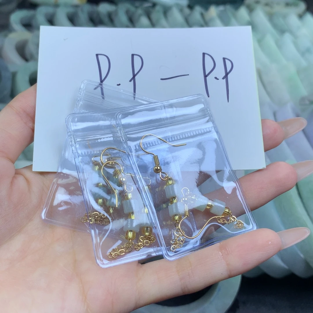 翡翠耳饰未镶嵌多样性发一件