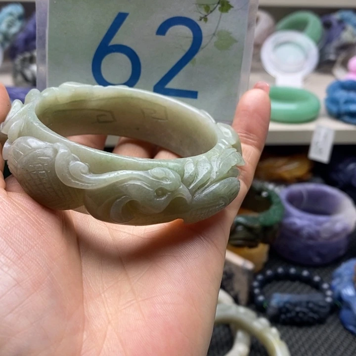 合金手镯石英岩玉