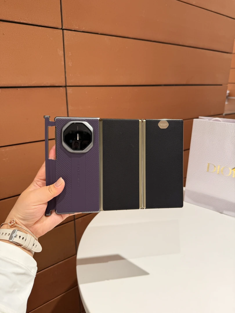 适用于华为Mate XT/XTs双中轴磁吸折叠手机壳 单中轴折叠手机壳