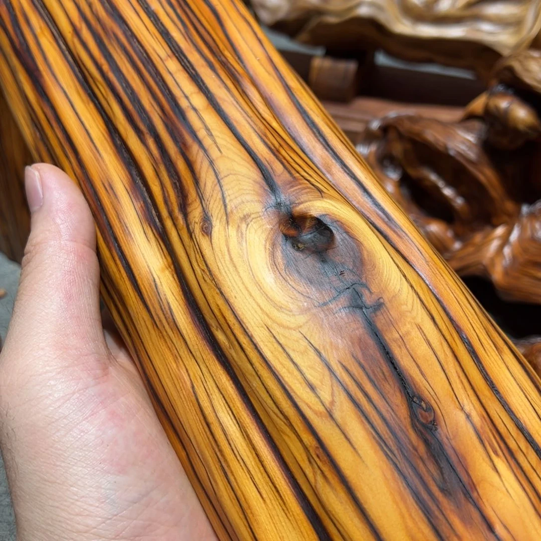 柏木（崖柏）碳*哥北太行陈化崖柏两个一个大一个中