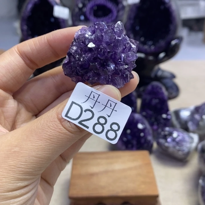 水晶大型摆件（非配饰）未镶嵌