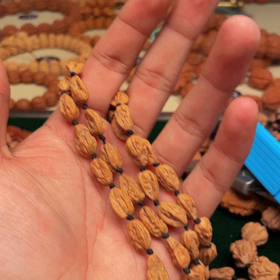 诺***爷吊坠文玩核桃异性