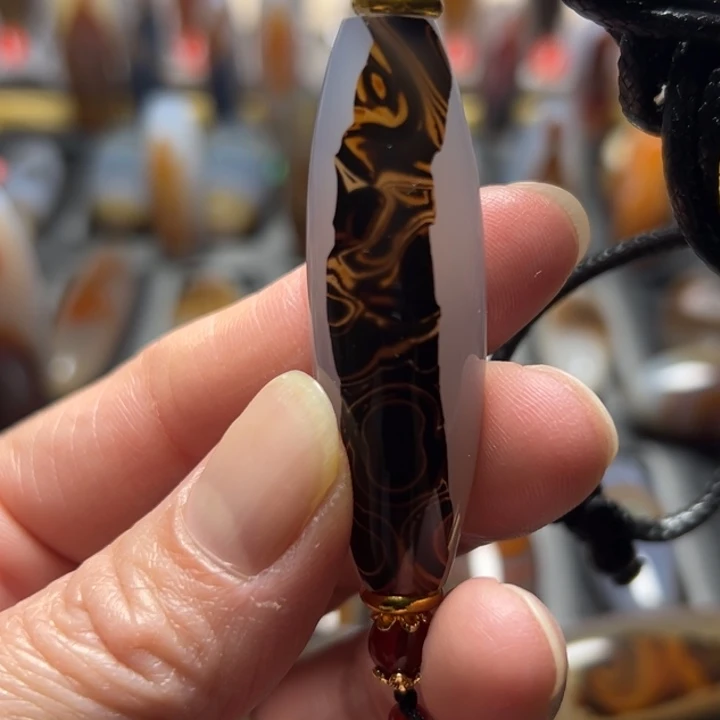 玛瑙/玉髓未镶嵌颈饰