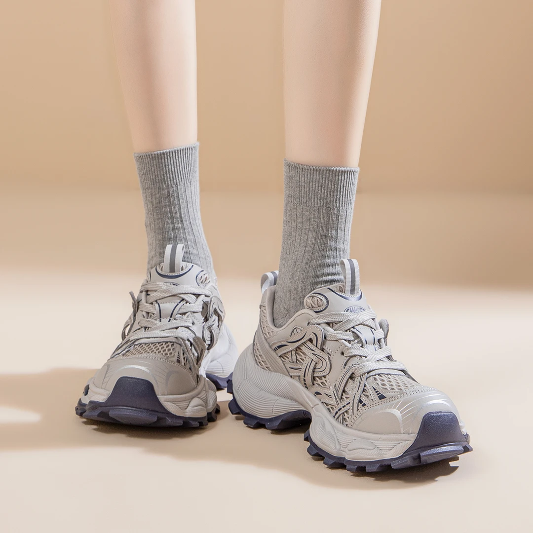 Jeanswest/真维斯网红厚底老爹鞋女2025早秋网面透气休闲运动鞋子