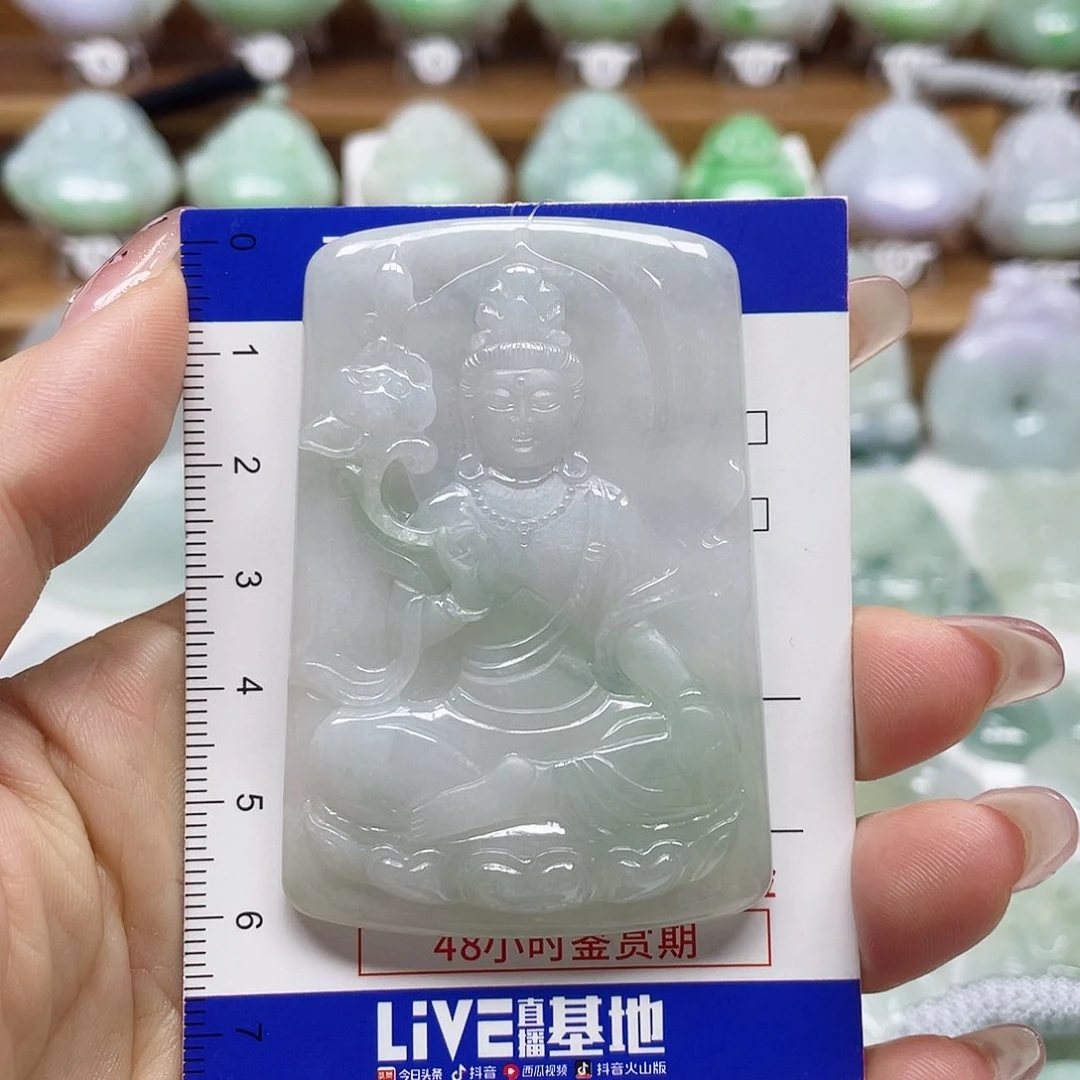 颈饰未镶嵌翡翠大势至