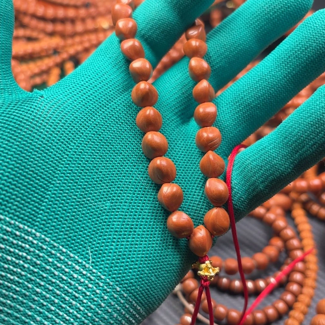 大***丽桃核吊坠一物一图