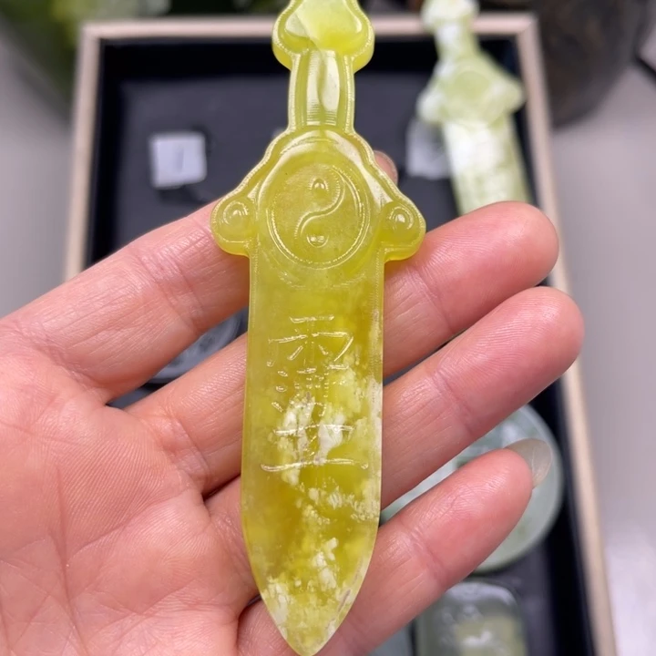 合金石英岩玉珠宝奇石