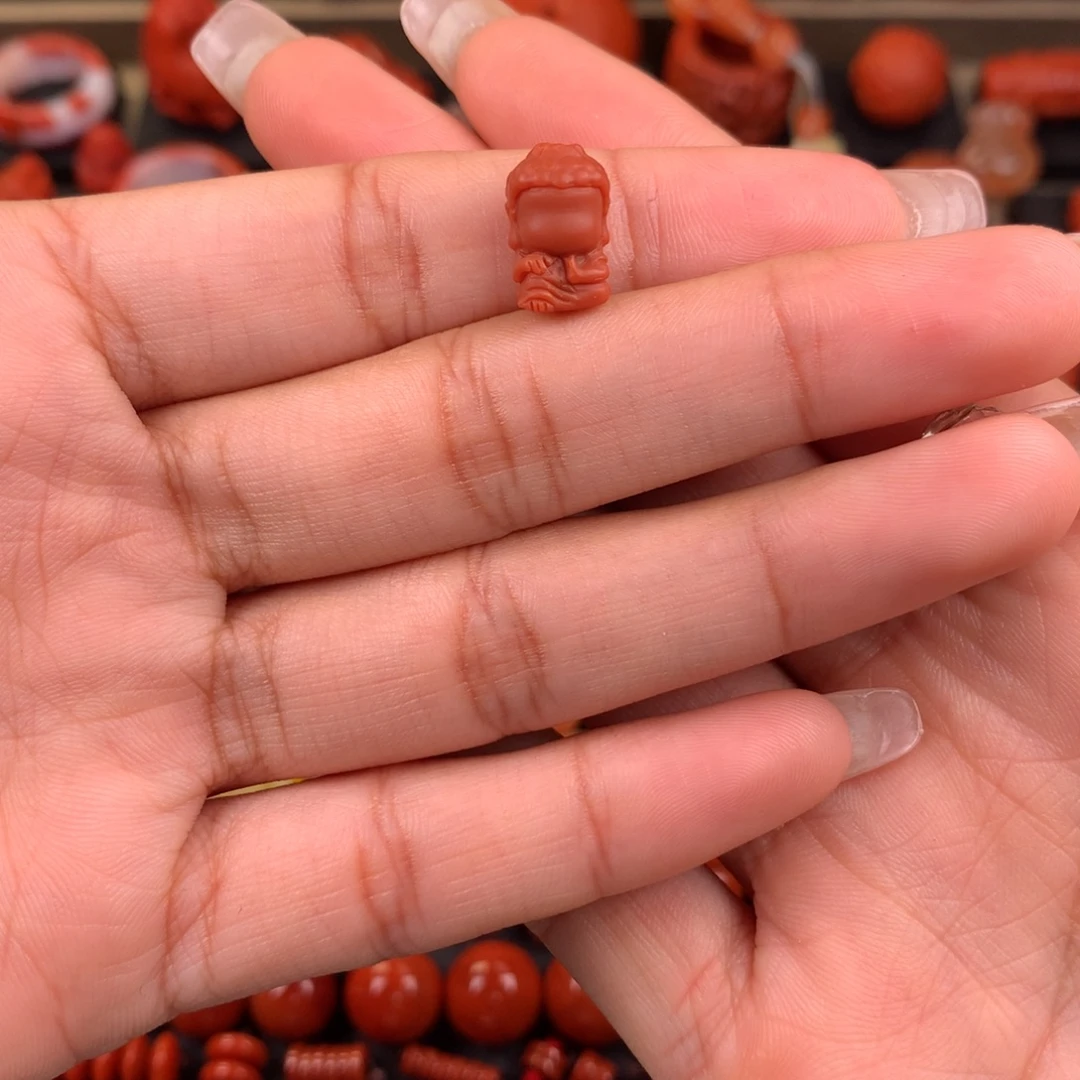 南红玛瑙未镶嵌无相佛8+