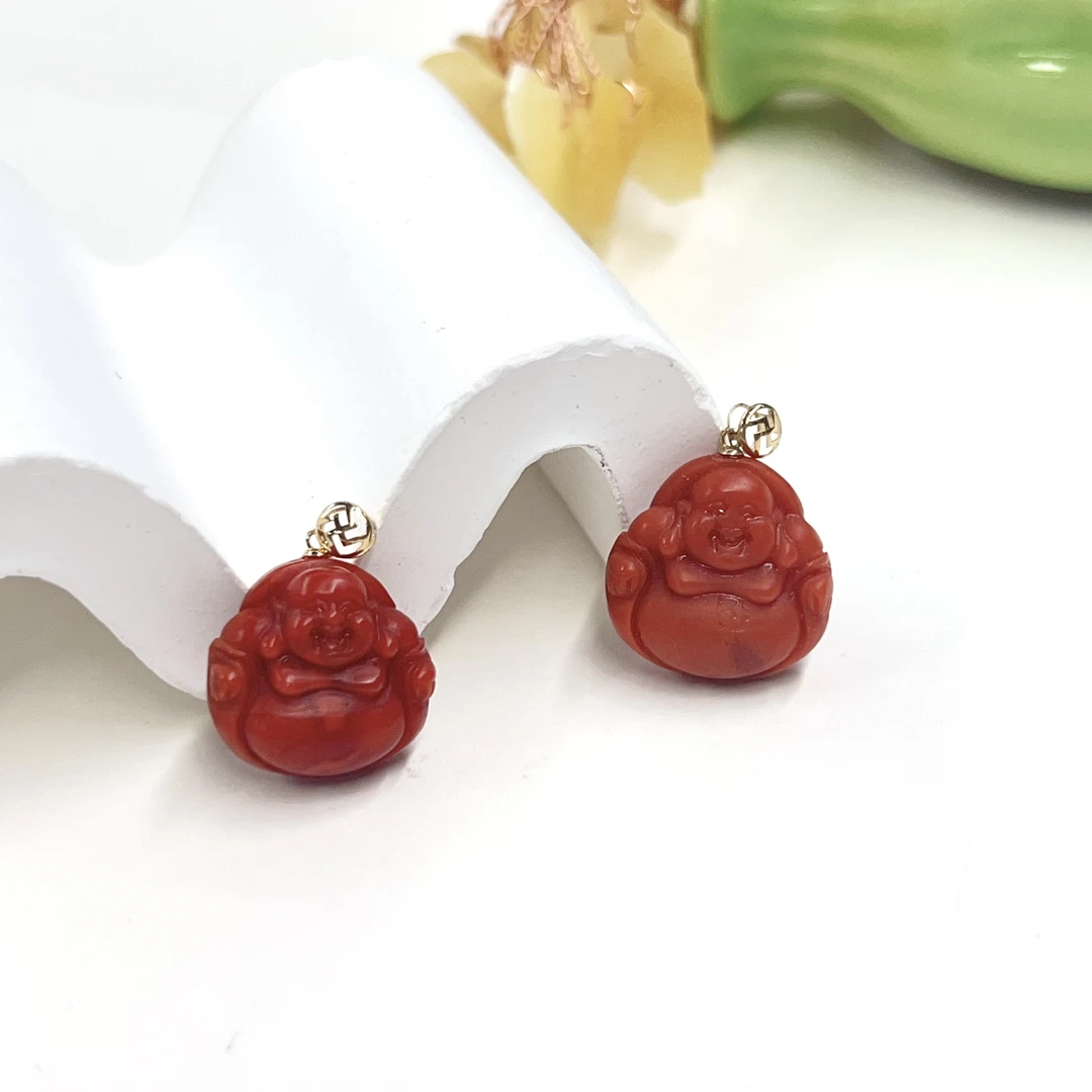 【小宝珠宝】20 T64678-18k镶嵌南红吊坠-多样性发一件 -14x15x6mm