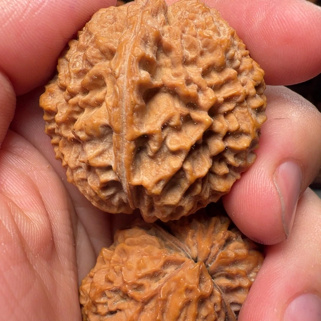 吊坠文玩核桃西南大刺39mm