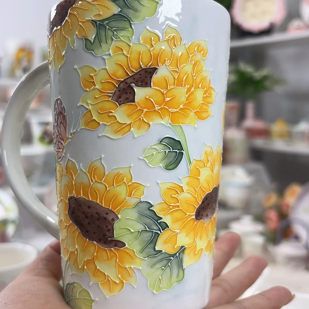 沅***沅瑕疵手绘高温釉下彩陶瓷