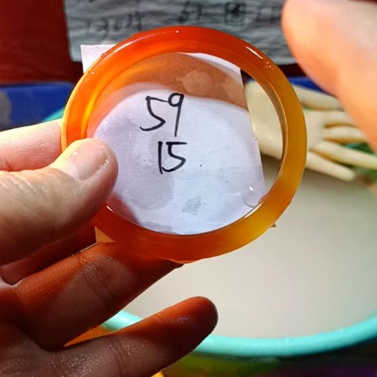 玛瑙/玉髓手镯未镶嵌