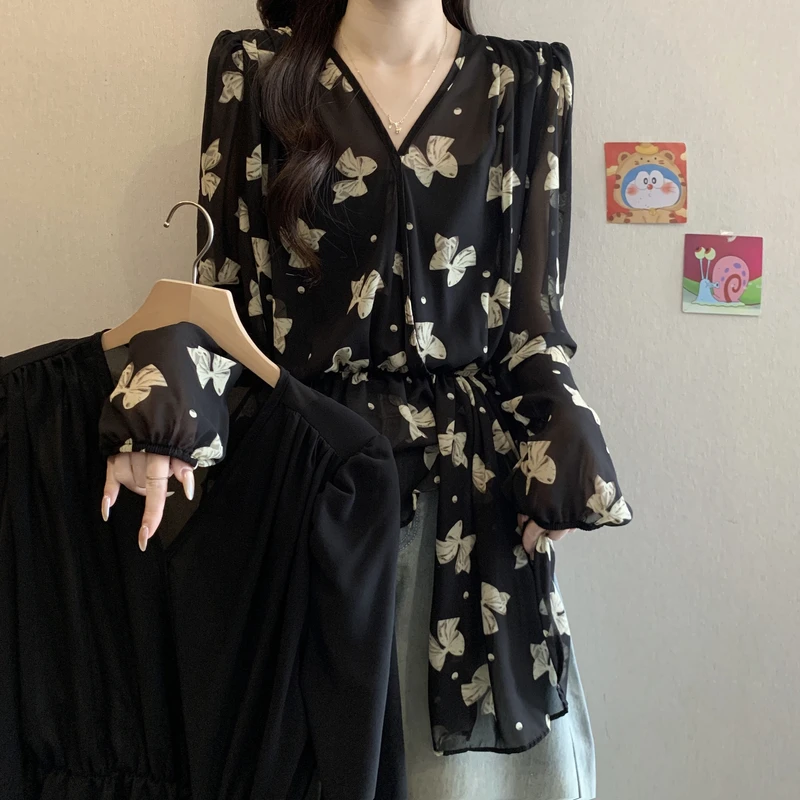 大码高级感波点蝴蝶雪纺衫女秋季胖mm气质收腰遮肚显瘦不规则上衣